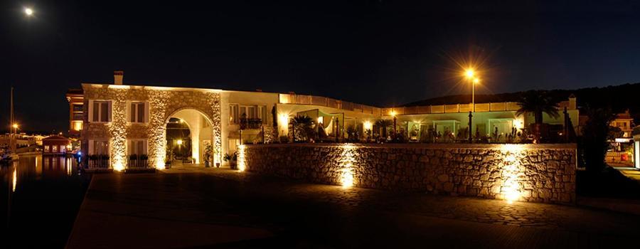 Çeşme チェシメ マリーナ コヌックエヴィホステル エクステリア 写真