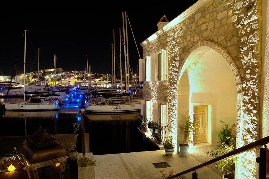 Çeşme チェシメ マリーナ コヌックエヴィホステル エクステリア 写真